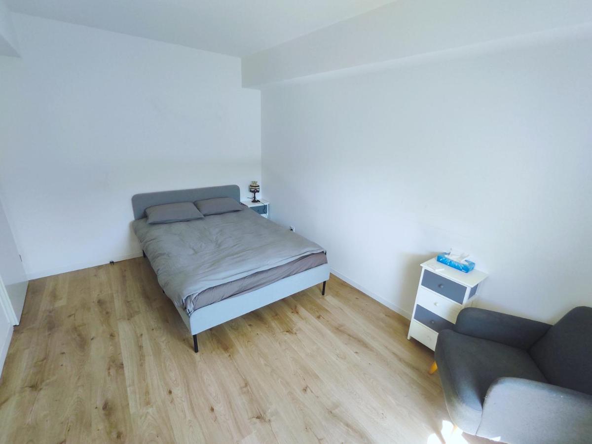 Cozy Sunshine Apartment With Balcony 4 Persons Max Ivry-sur-Seine Exteriér fotografie