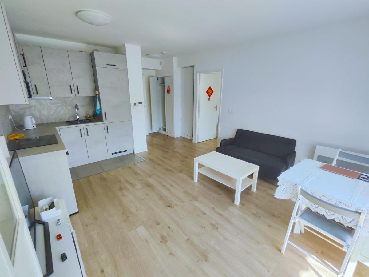 Cozy Sunshine Apartment With Balcony 4 Persons Max Ivry-sur-Seine Exteriér fotografie