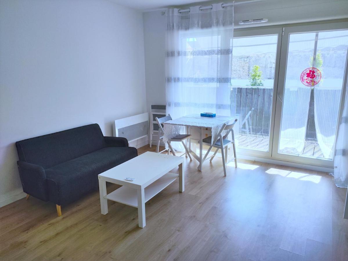 Cozy Sunshine Apartment With Balcony 4 Persons Max Ivry-sur-Seine Exteriér fotografie